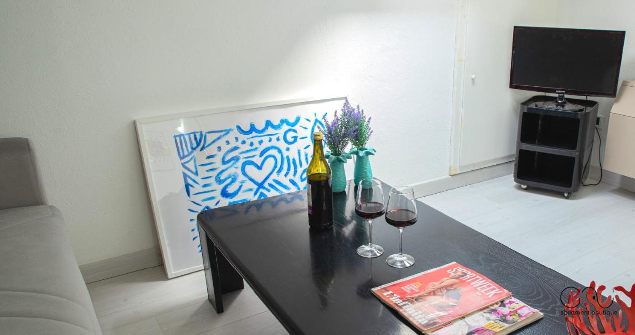Terni Centro In Palazzo Storico By Gavi Apartments Εξωτερικό φωτογραφία